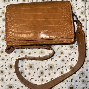Croc-Embossed Tan Leather Crossbody Bag